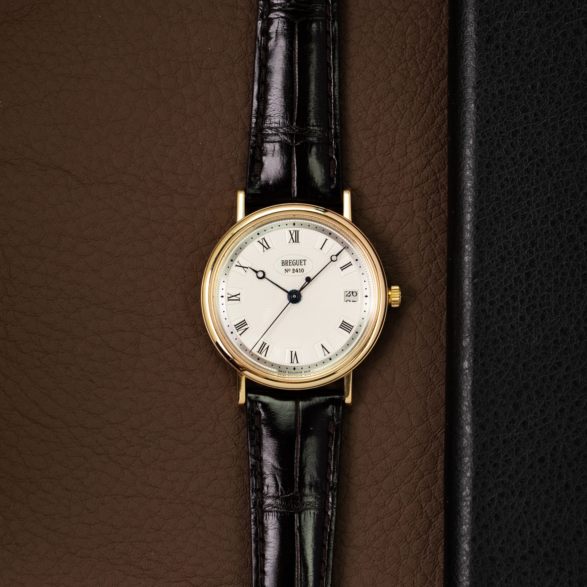 Breguet Classique Automatic Ref.5910 18K Yellow Gold