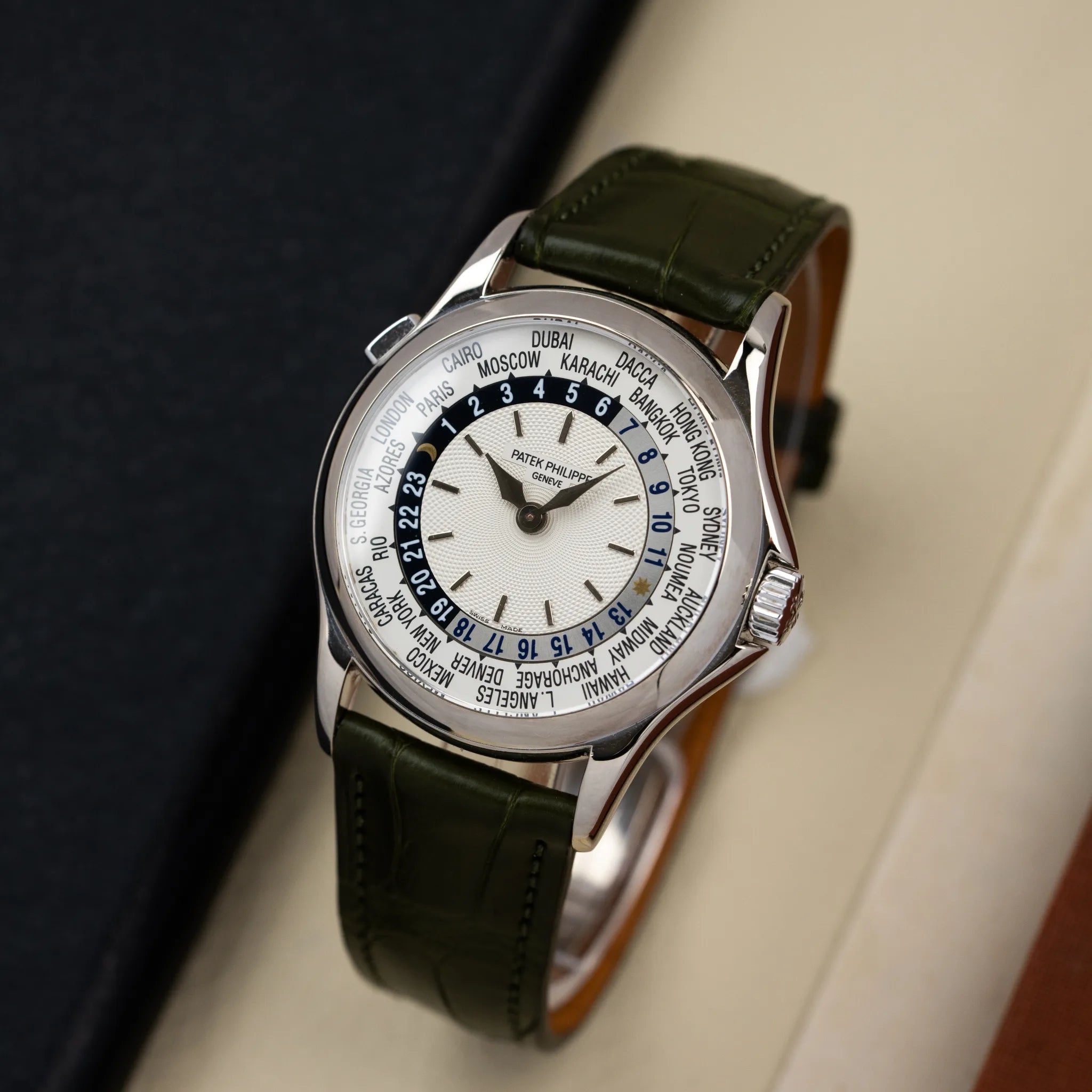 Patek Philippe World Time 5110G-001
