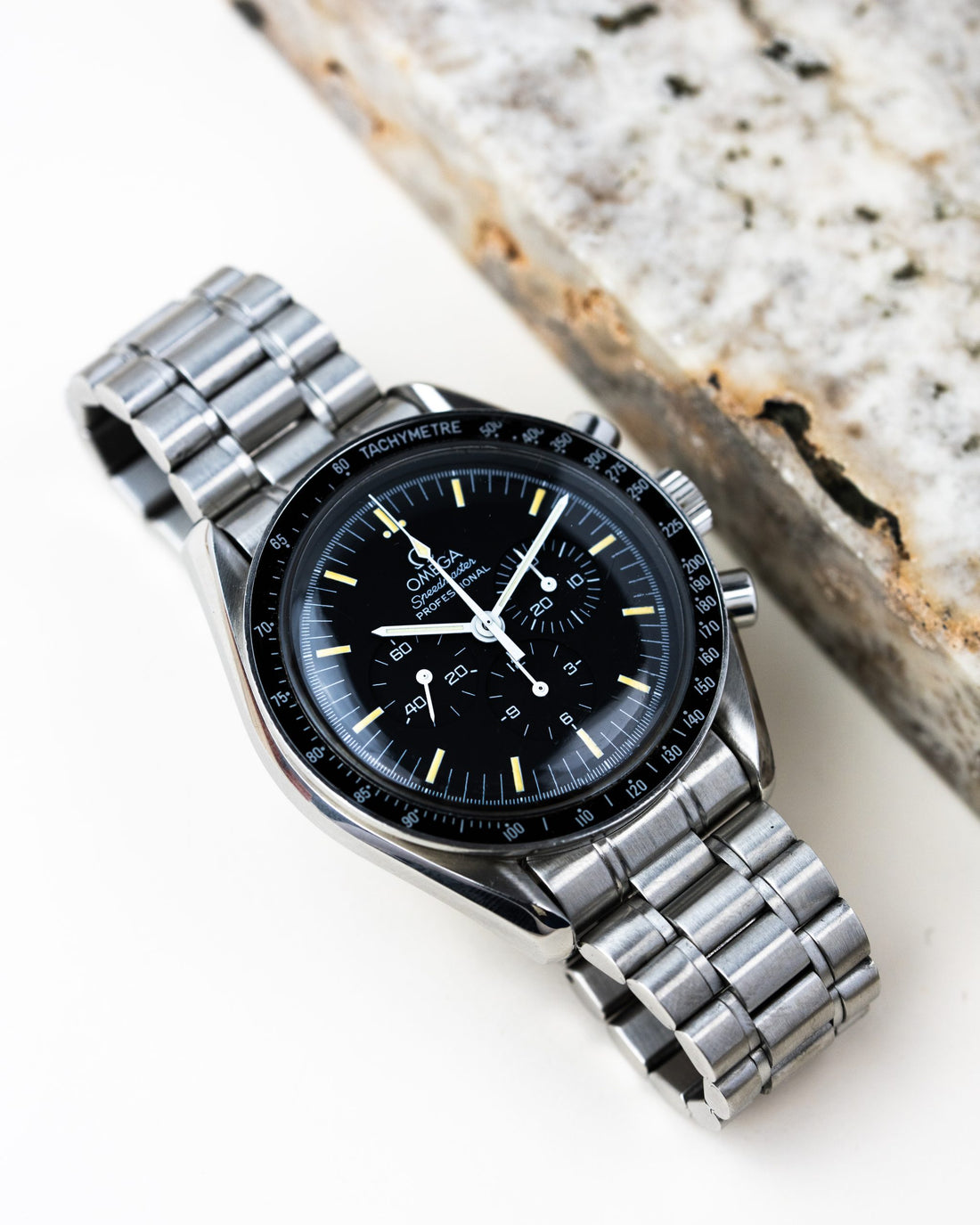 Omega Speedmaster 35905000