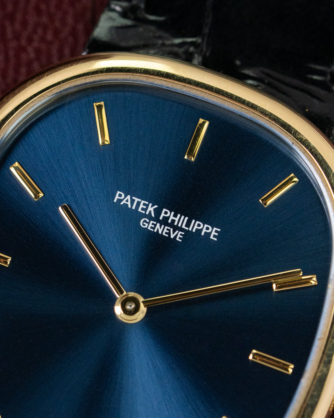 Patek Philippe Ellipse Ref. 3738 Full-Set